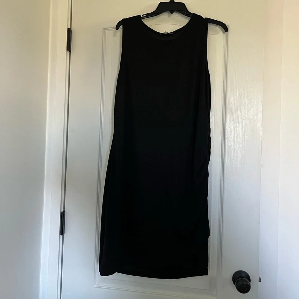 Amazon Dress - Picture 1 of 3